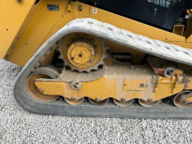 2018-caterpillar-279d-image-13