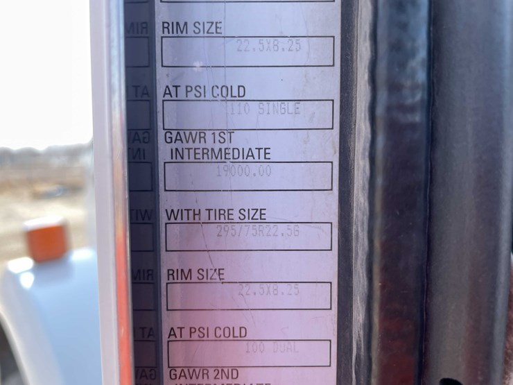 2004-kenworth-t800-image-57