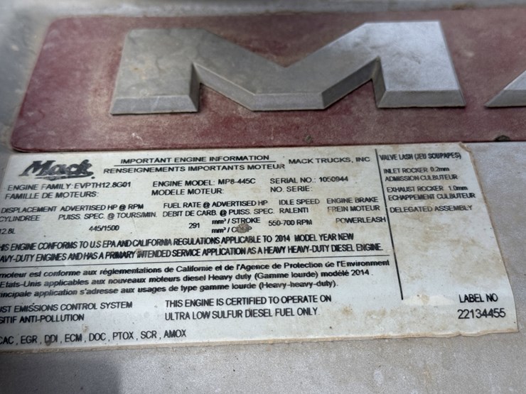 2015-mack-pinnacle-cxu613-image-22