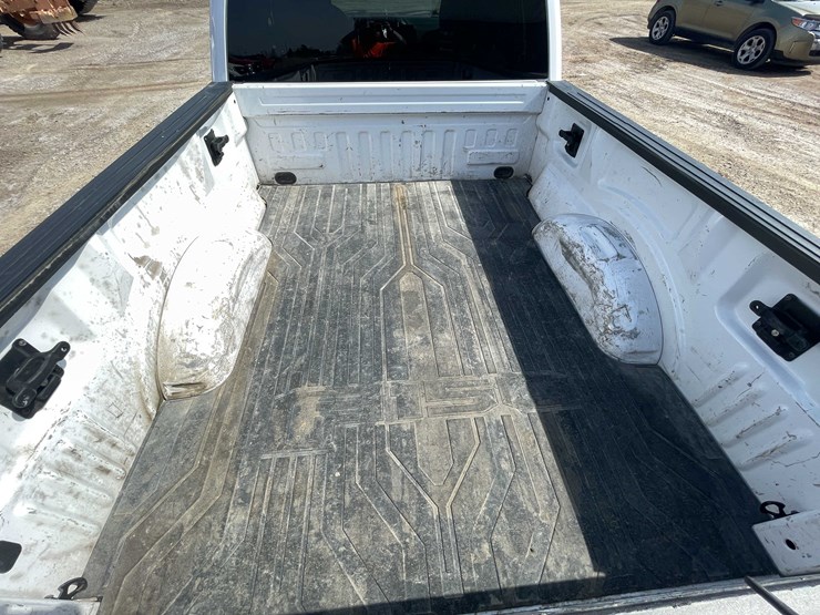 #5673-•-2015-f150-xlt-4x4-extended-cab-(has-wi-title)-image-37