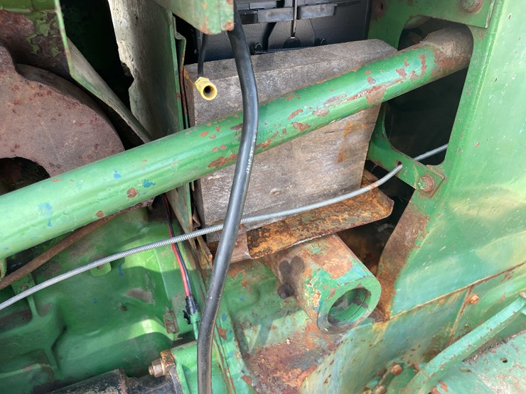 1961-john-deere-2010-image-23