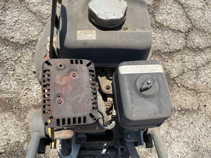 #5688-•-wacker-vp1340-plate-compactor-image-12