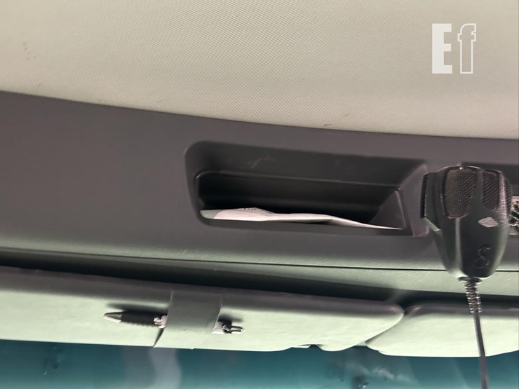 2016-peterbilt-579-image-20