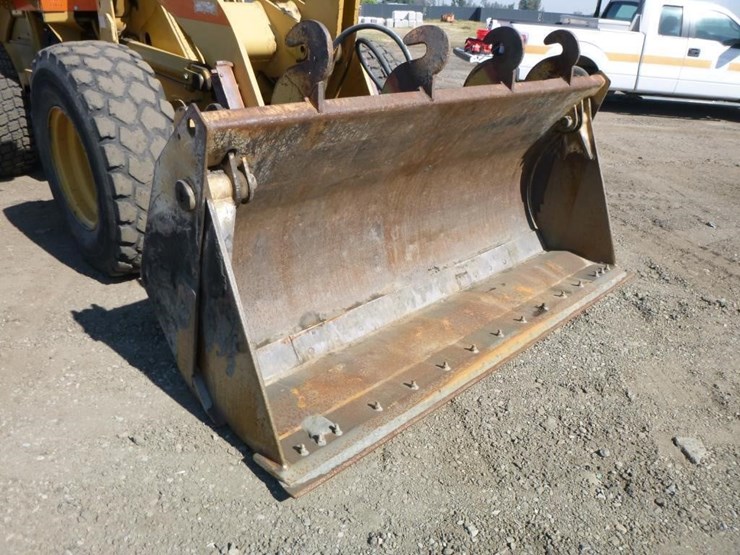 2004-caterpillar-924gz-image-19