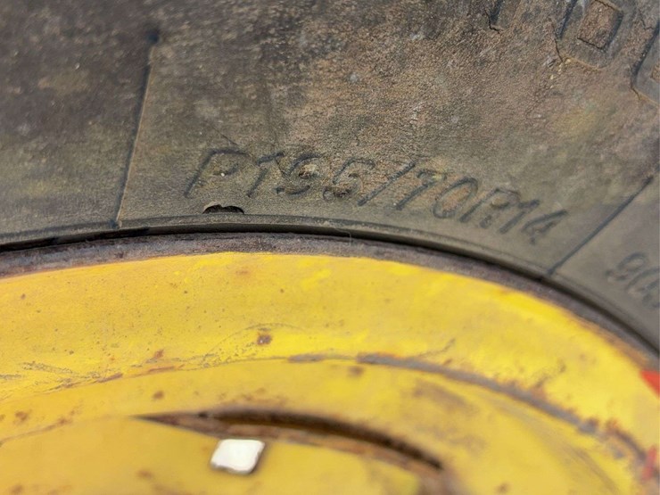 red-portable-pto-driven-feed-grinder-mixer,-steel-construction-image-30