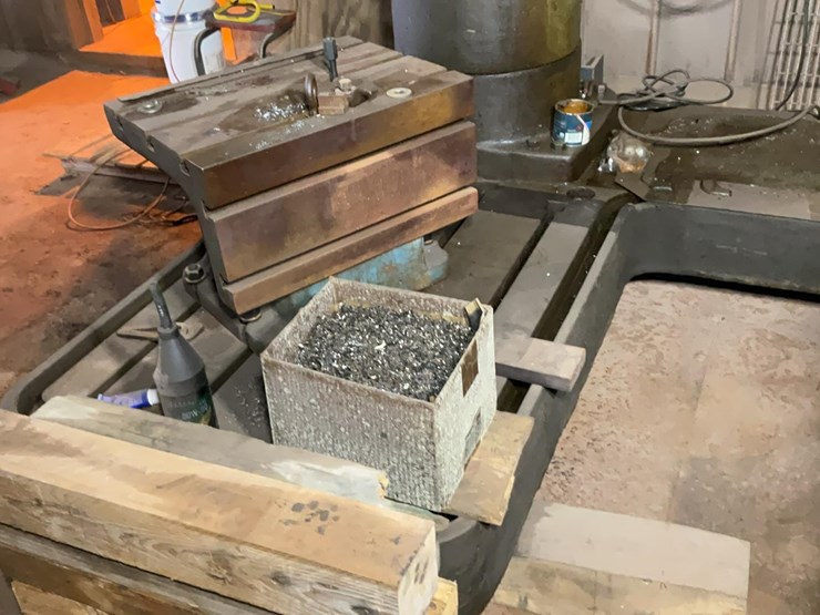 #200-•-cincinnati-4’-radial-mill-image-10