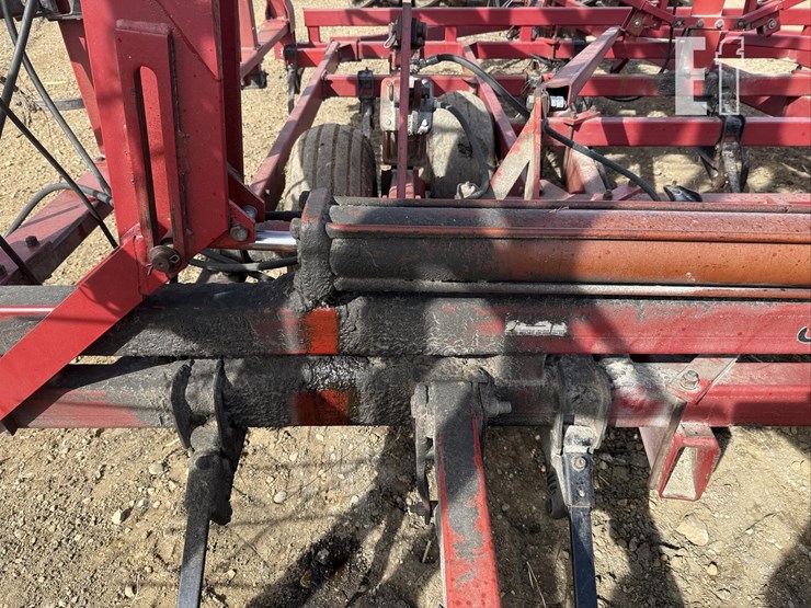 case-ih-4900-image-19