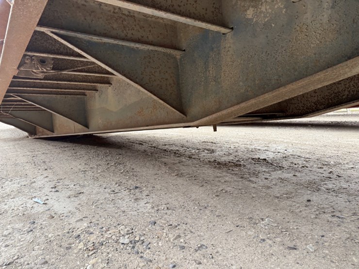 1981-aztec-42-x-96-t/a-drop-deck-lowboy-image-9