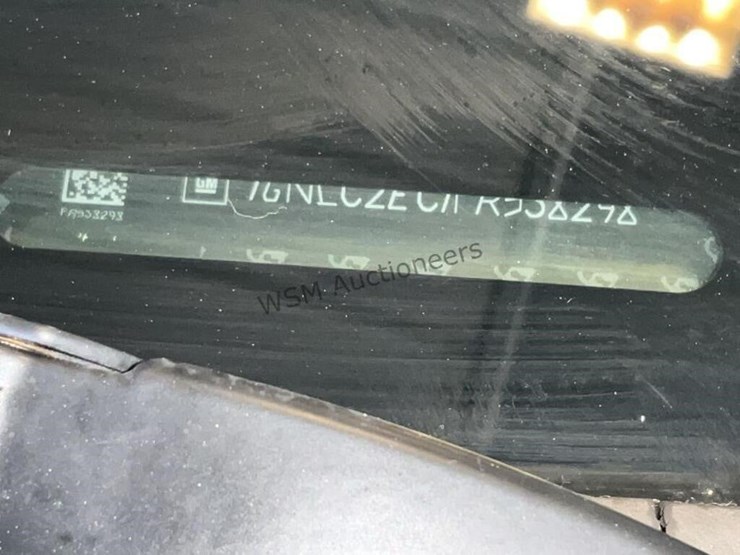 2015-chevrolet-tahoe-image-13