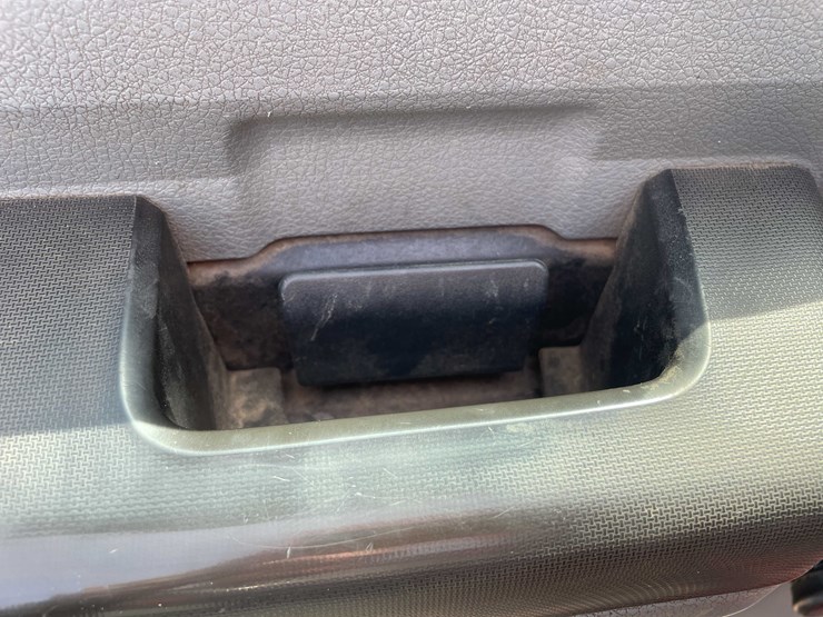 #5677-•-2011-f250-4x4-extended-cab-(has-wi-title)-image-61