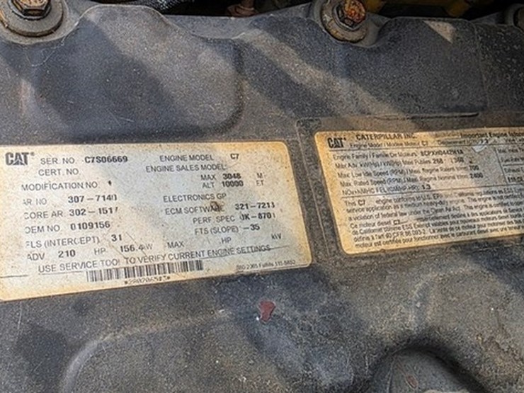 2008-caterpillar-c7-image-39