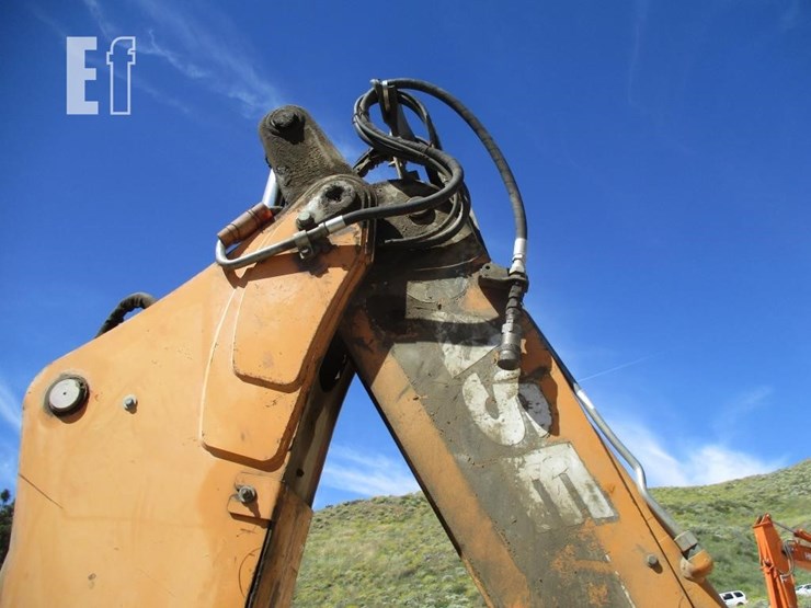 2015-case-580n-image-22