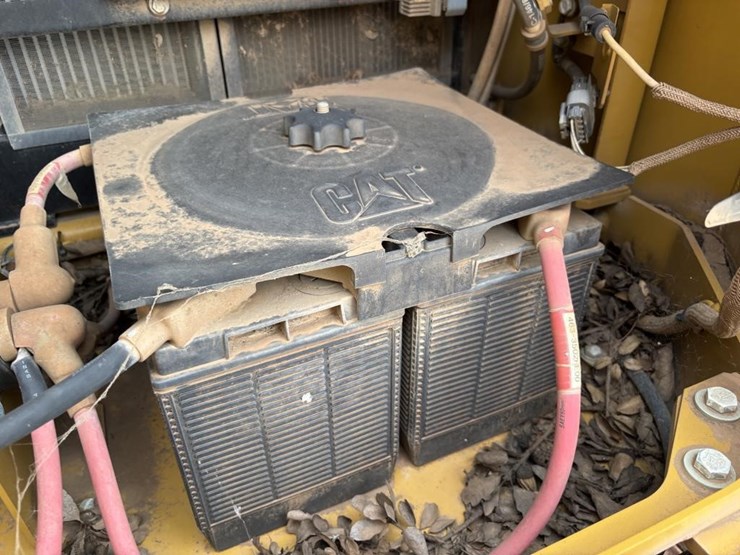 2019-caterpillar-313flgc-image-40