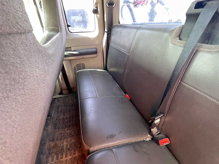 #5672-•-2010-f250-4x4-extended-cab-(has-wi-title)-image-59