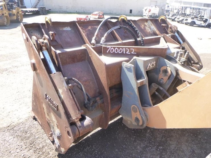 2004-case-721d-image-12