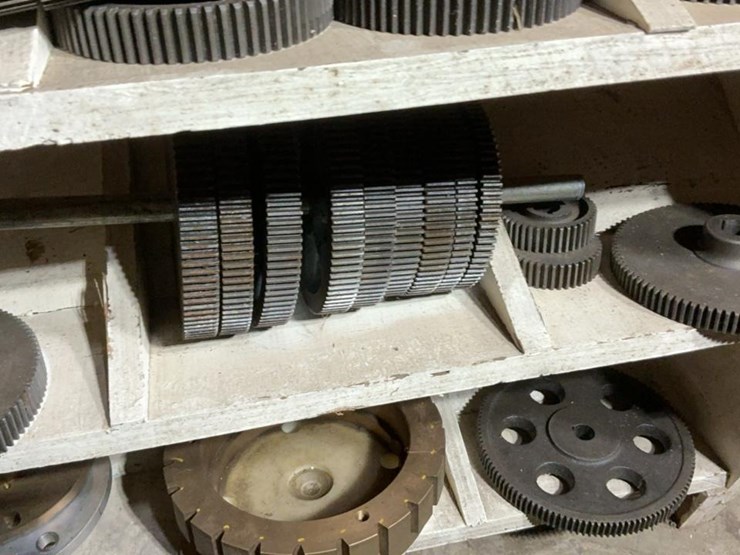 #232-•-shelf-and-contents-image-18