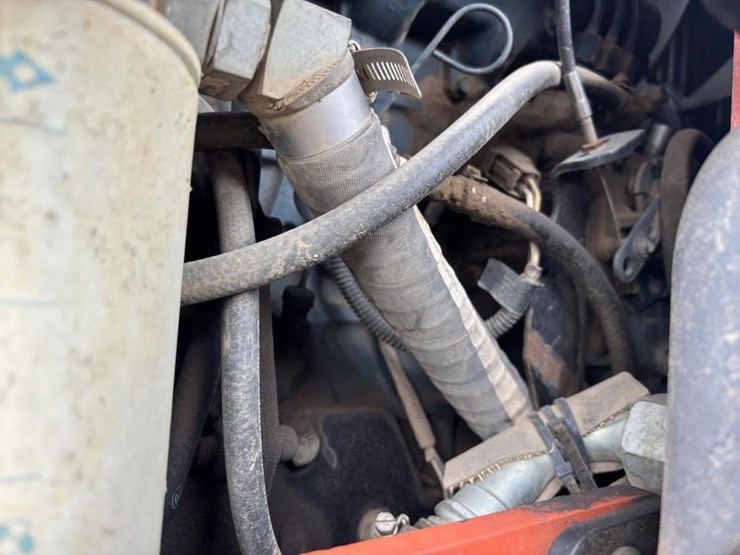 2012-ditch-witch-sk650-image-23