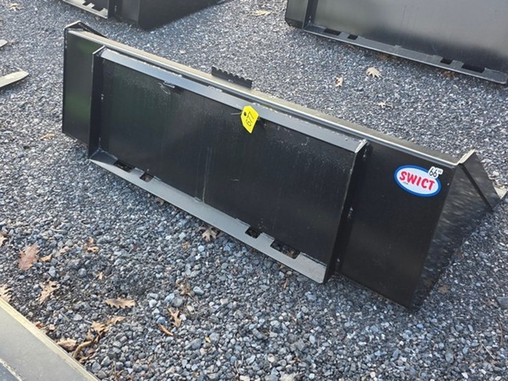 new-swict-66"-skidloader-bucket-image-2