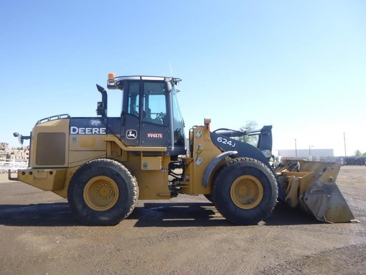 2005-deere-624j-image-7
