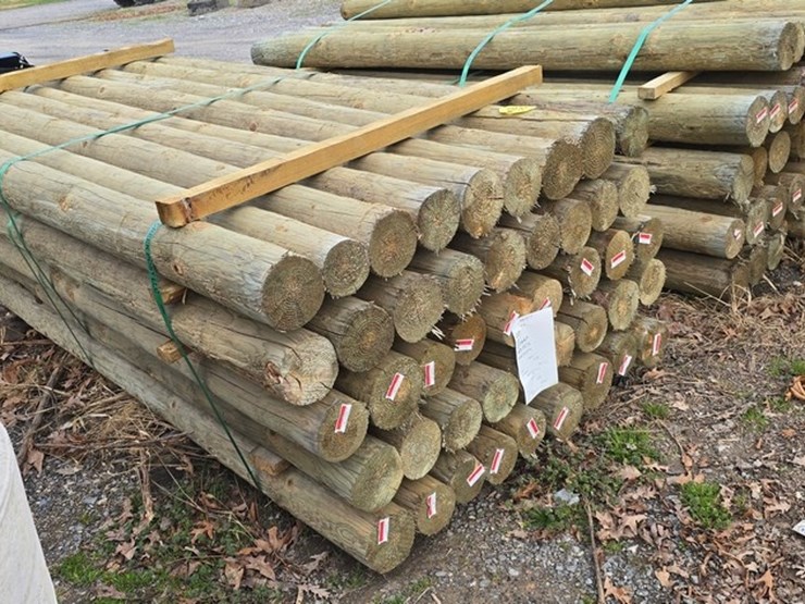 new-45-4x8-treated-fence-posts-image-3