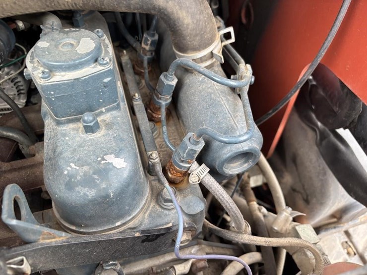 2012-ditch-witch-sk650-image-21