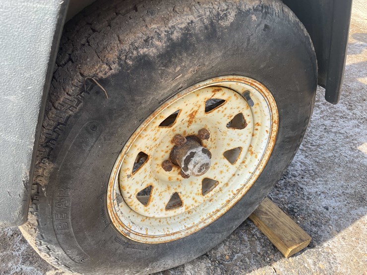 #5692-•-wacker-light-tower-image-30