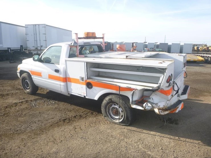 2002-dodge-ram-2500-image-4