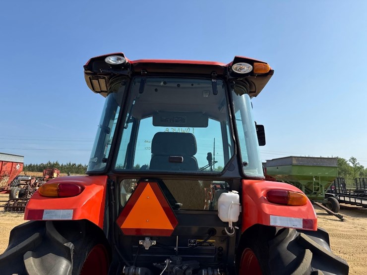 kubota-m7060-image-16