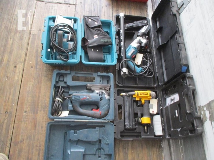 lot-of-(4)-various-hand-tools-image-7