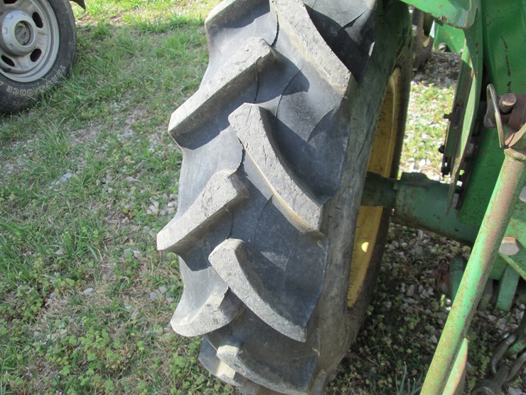 1984-john-deere-650-image-9
