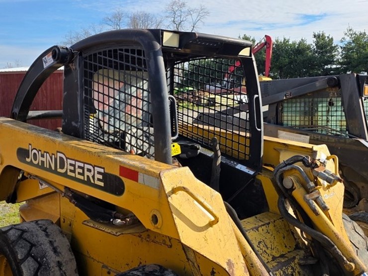 john-deere-270-image-7