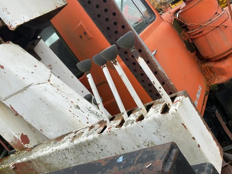 #303-•-mack-crane-truck-image-73