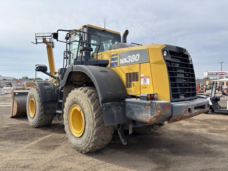 komatsu-wa380-8-image-4