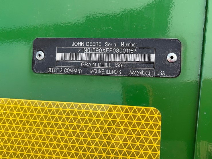 2023-john-deere-1590-image-8