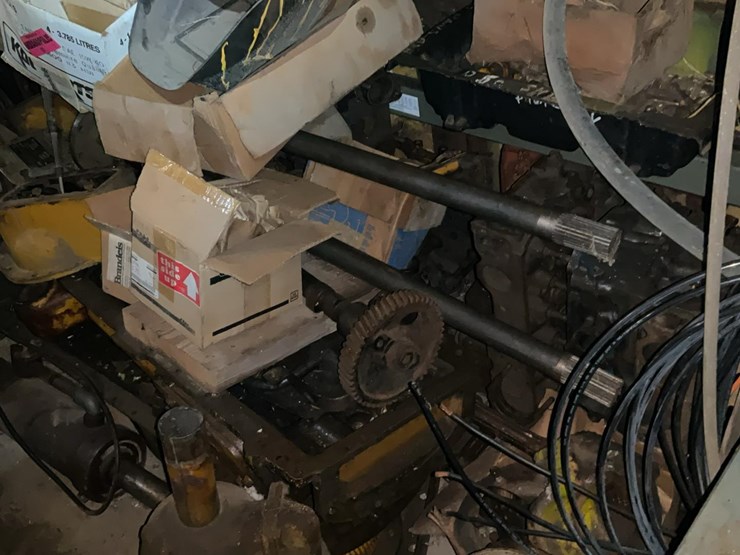 #264-•-cantilever-rack-and-contents-image-14