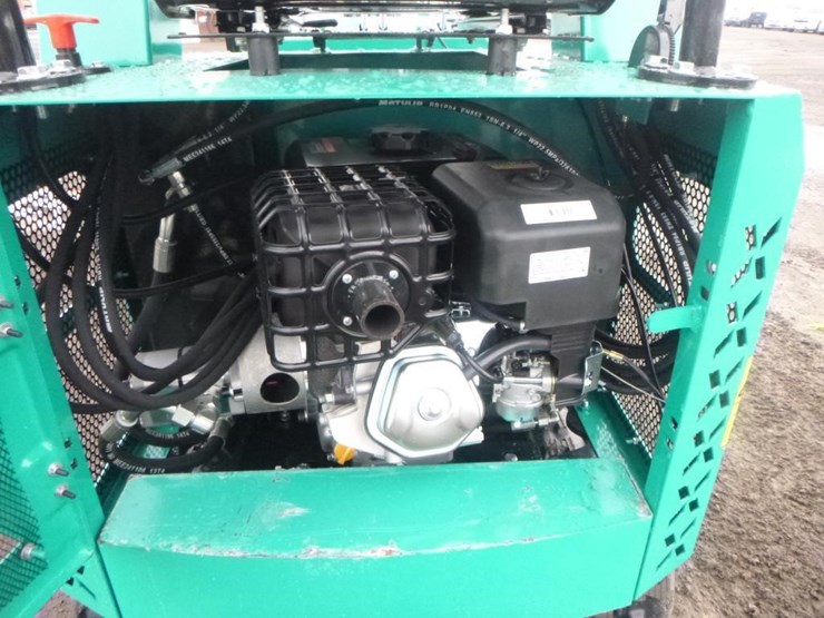 2026-agt-mh12rx-hydraulic-excavator-image-24