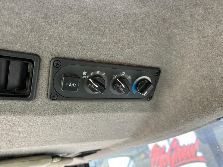 kubota-m105s-image-25