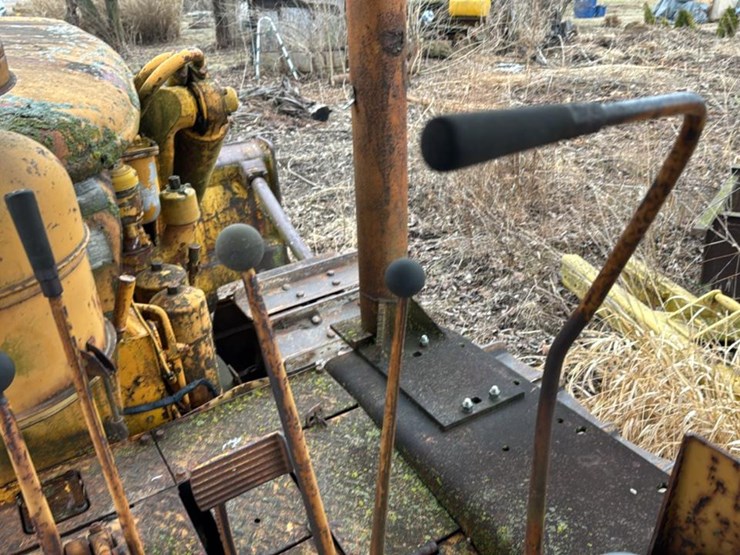 caterpillar-d7-image-32