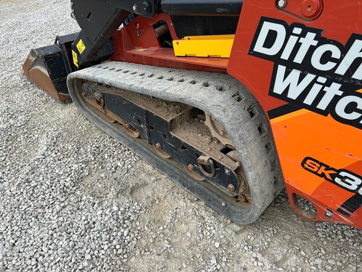 2021-ditch-witch-sk3000-image-18