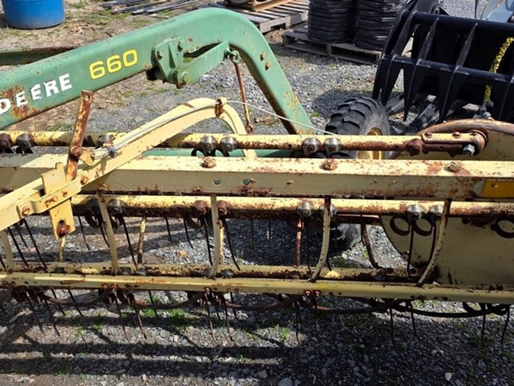 john-deere-dolly-wheel-rake-image-11