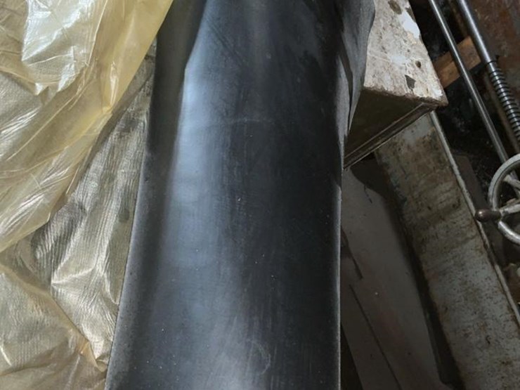 #230-•-tool-chest-and-rubber-sheet-image-7