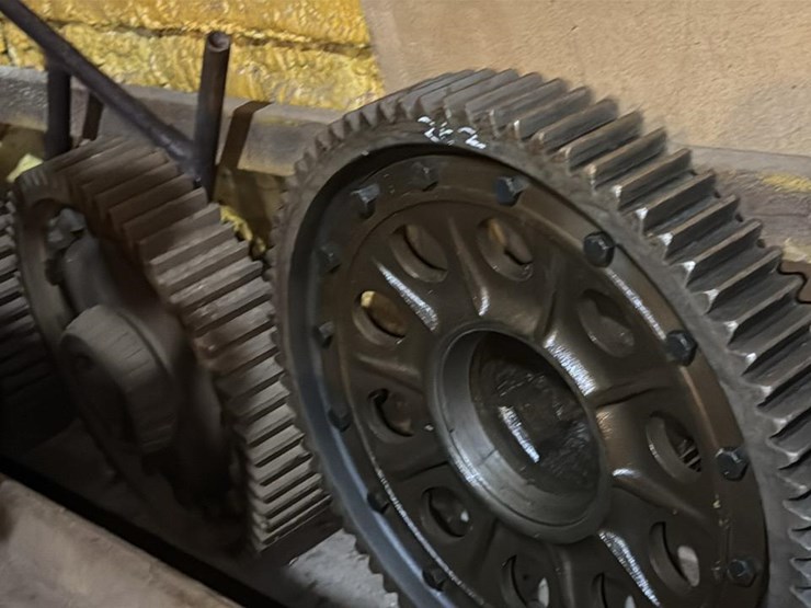 #262-•-engine-parts-image-7