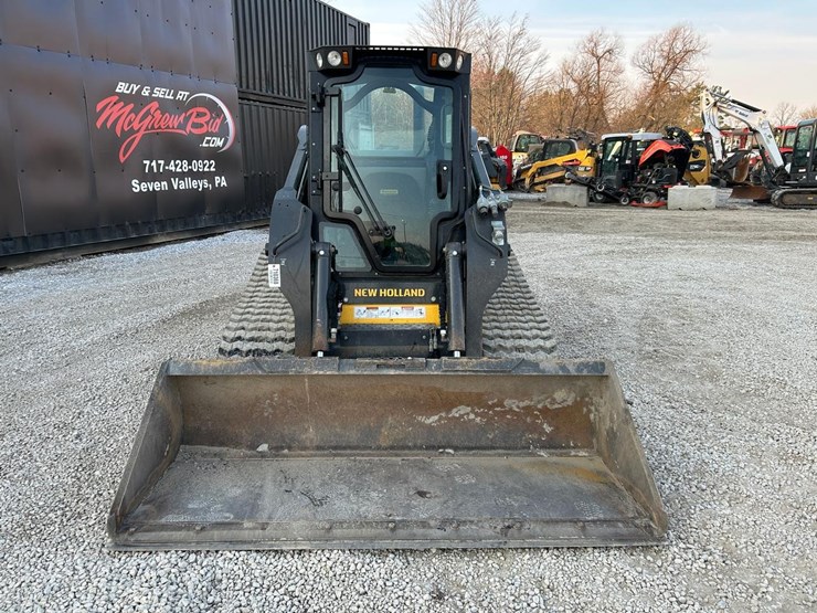 2023-new-holland-c337-image-7