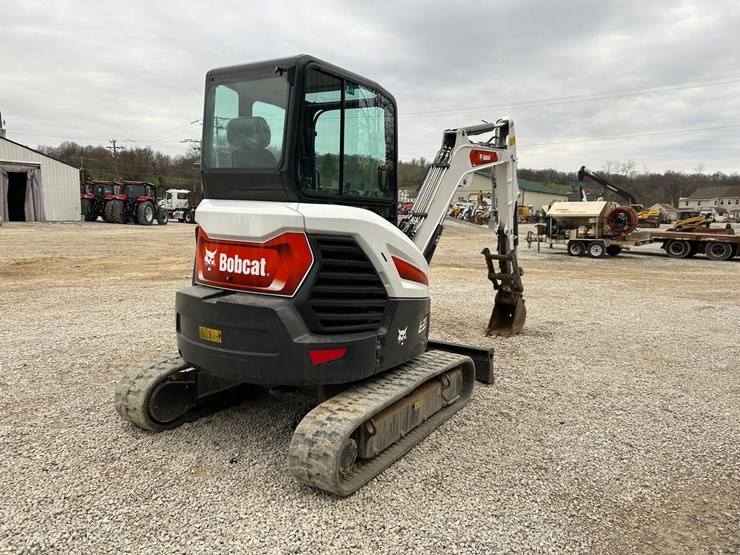 2023-bobcat-e35i-image-4