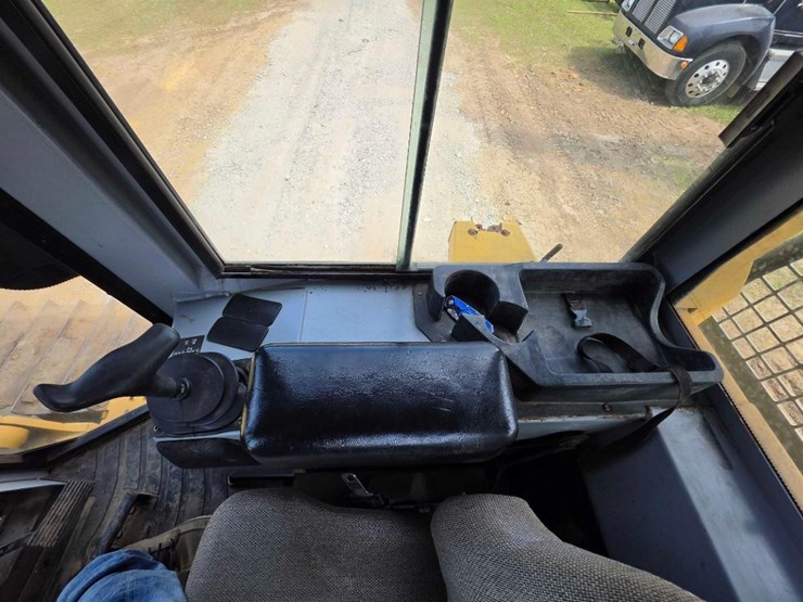 deere-700h-lgp-image-21