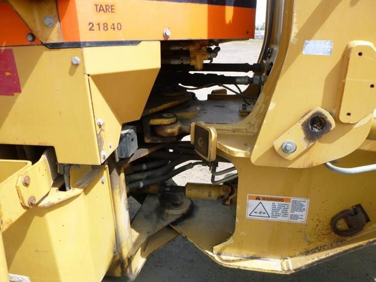 2004-caterpillar-924gz-image-28