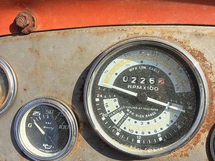 massey-ferguson-165-image-15