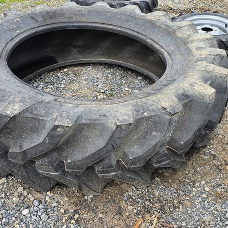 New 1-Aayushmaan Tractor Tire