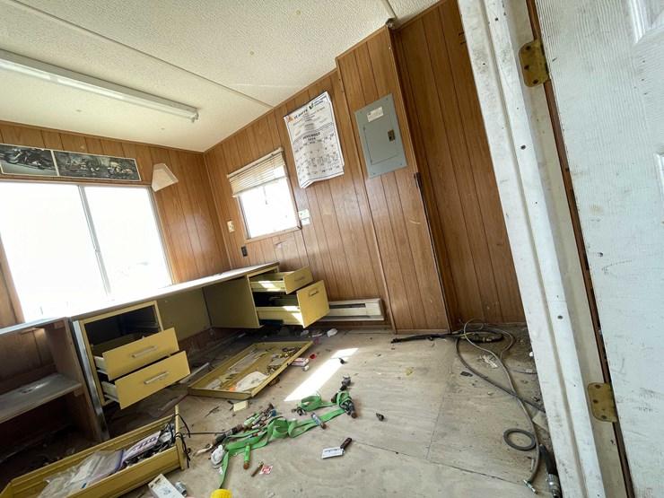 #5667-•-job-office-trailer-image-43