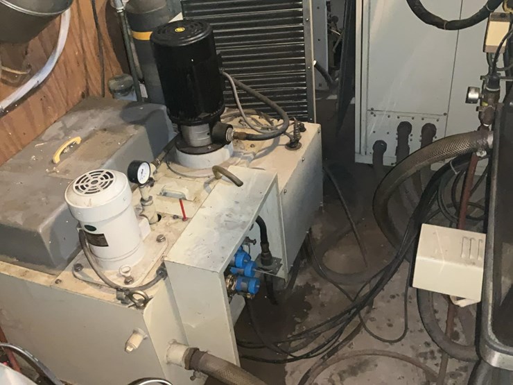 #215-•-mitsubishi-electrical-discharge-machine-image-8